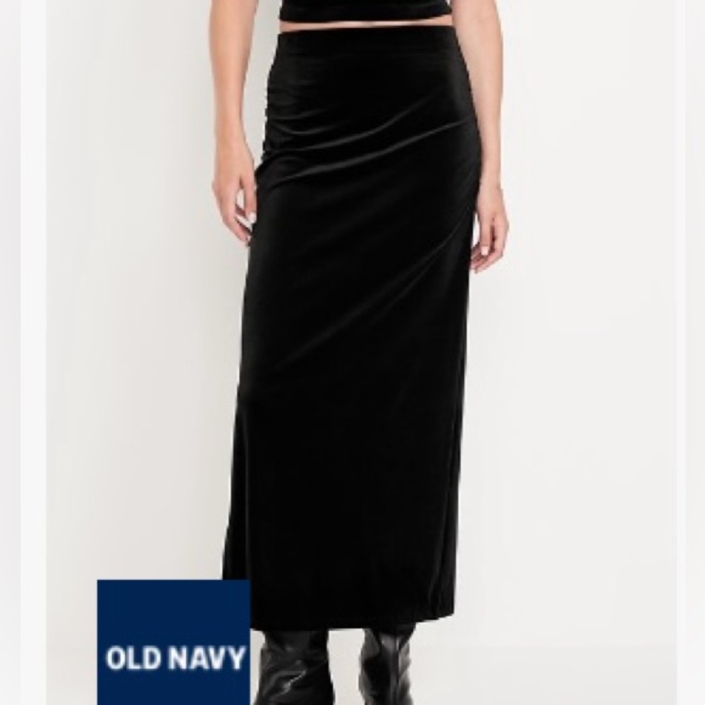 Old Navy Black Recycled Fabric Dress